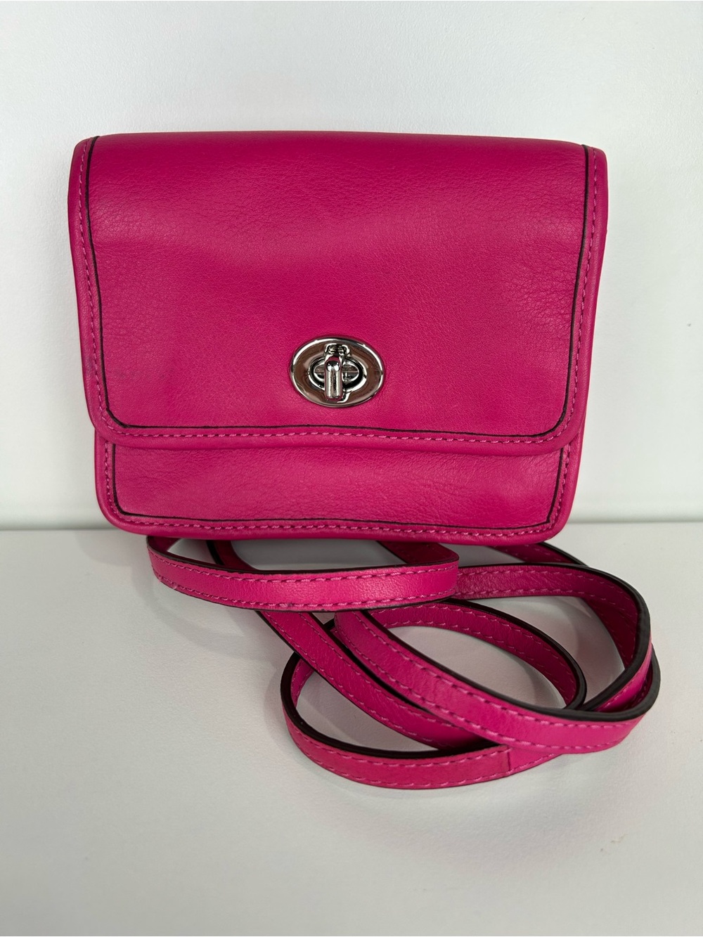 COACH LEGACY FUSHIA HOT PINK MINI CROSSBODY